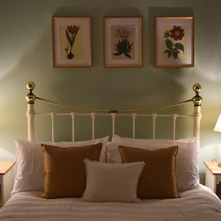 Bed and Breakfast Thorngreen Κέσγουικ